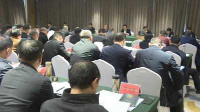 张学林主持召开市委常委会（扩大）会议
