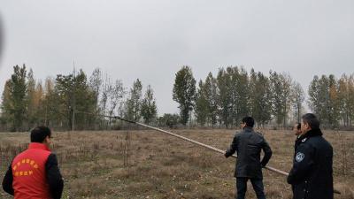 清理“粘网” 护航候鸟迁徙