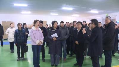 襄阳市委组织部"两新"党建现场会在我市召开