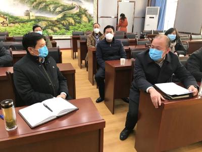 襄阳市领导来我市督办防控工作落实情况
