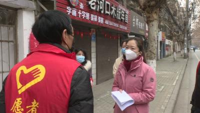 市领导督导检查社区疫情防控工作