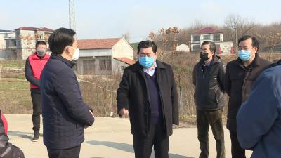襄阳市领导来我市督导交通卡点疫情防控工作