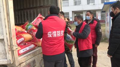 慰问卡点人员 同心抗击疫情