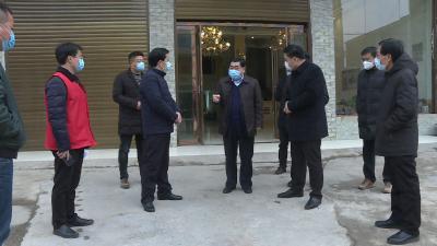 襄阳市领导到我市查看滞留人员管理、服务情况