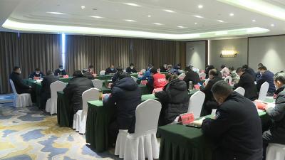市委常委会（扩大）会议专题研究疫情防控工作