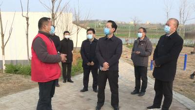 襄阳市领导来我市调研疫情防控和精准扶贫工作