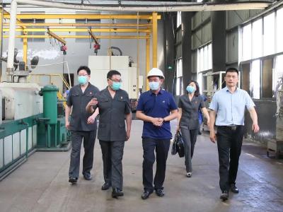 市人民法院当好“司法店小二”