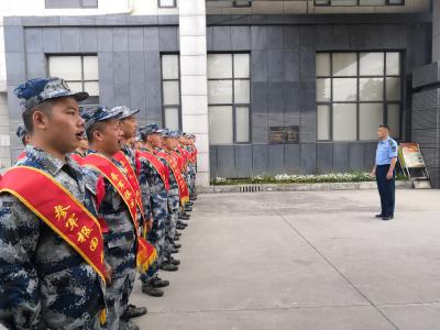 老河口100名新兵奔赴部队