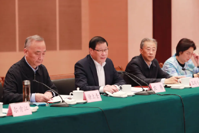 努力交出更出色“期末”答卷！应勇在市州党委书记座谈会上强调了这些