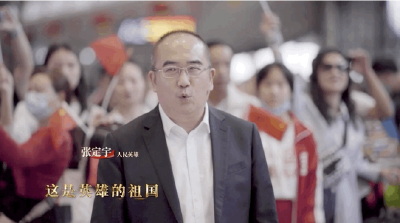 武汉这场快闪特别燃！致敬英雄城市 致敬我的祖国！