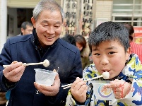 闹元宵 续传承