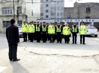 襄城公安分局开展交通整治专项行动