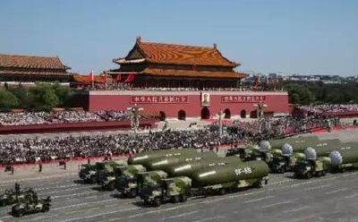 今天阅兵！就算你不是军迷，也要一图了解历次阅兵的中国威武！
