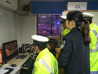 襄阳各界积极组织收看十九大开幕会