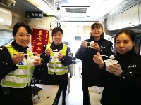 【元宵节】民俗展演乐 民警安保忙