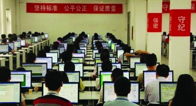 公开高考试卷和答题卡，能解决“掉包焦虑”吗？