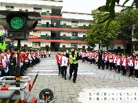 法制大篷车，宜城，走起！