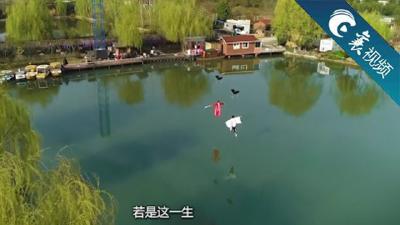 【襄视频】太仙了！赏花的同时还能圆武侠梦
