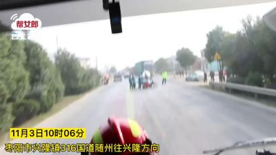 7旬老人驾驶摩托车遇险，消防救援迅速处置