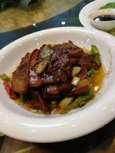 来襄必点菜 推荐菜品——盛康酱拨肉