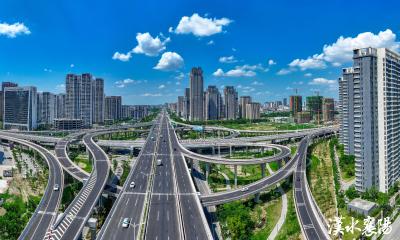 襄阳，把中央八项规定精神写入发展热土