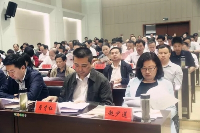 蕲春担责实干助力扶贫攻坚