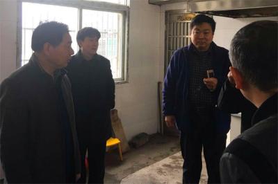 省督导组检查指导蕲春县H7N9禽流感疫情防控及学校食堂食品安全工作