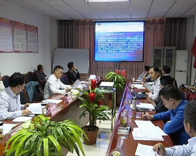 我县规范整顿中药材专业市场
