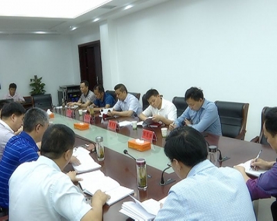 詹才红参加县政府办支部主题党日活动