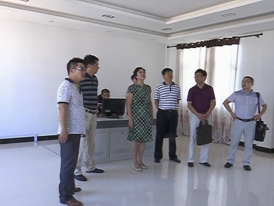 市委政法委调研综治法制基层基础建设