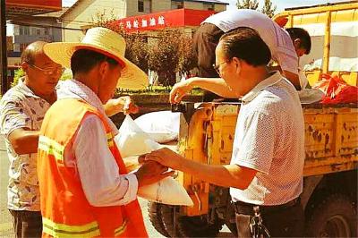蕲春县公路管理局组织慰问基层一线职工