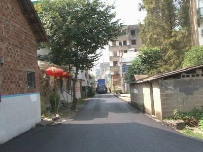 漕河城区背街小巷环境改造进展顺利