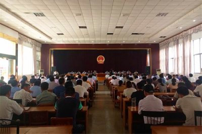漕河镇精准扶贫再擂战鼓