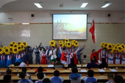 蕲春县举行“经典诵读，承续传统”主题展演活动