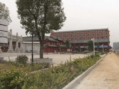 詹才红到李时珍医道文化旅游区现场办公
