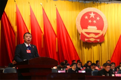 蕲春法院工作报告获人大全票通过