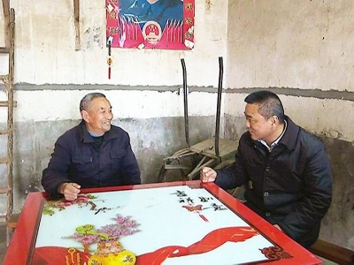詹才红到蕲州镇韦庄村调研指导脱贫攻坚工作