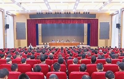 2018年度全省驻村工作队长暨驻点村第一书记示范培训班在九棵松村举行
