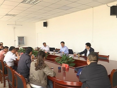 城南现代服务区：集中“会诊”破解难题