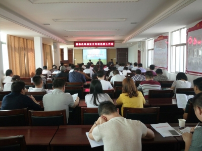 把好电梯安全关  迎接时珍500华诞