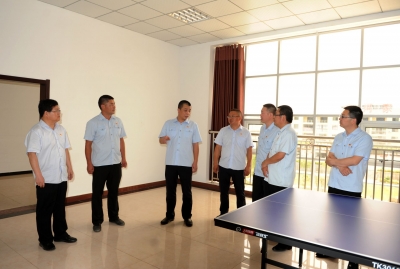 倾力打造示范点，助推党建新飞跃