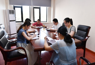 以学促进 努力打造过硬案管队伍 蕲春县检察院案管办实行每周学习日制度