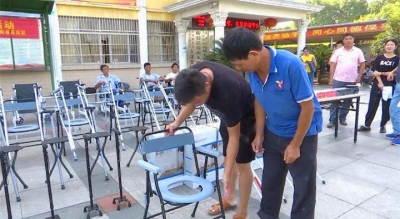 县残联实施精准康复服务发放辅具两千余件