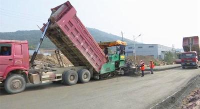我县着力推进“四好农村公路”建设 