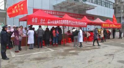 中国（湖北）第26批援助阿尔及利亚医疗专家团队来蕲义诊