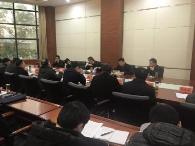 詹才红主持召开黄黄高铁项目建设推进会