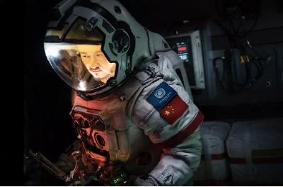【地评线】《流浪地球》：中国文化元素的新表达