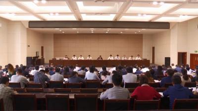 县委召开组织宣传统战工作会议