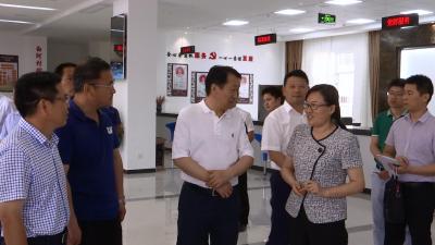 省民政厅厅长柳望春来我县调研养老服务体系建设 