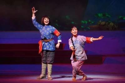 庆祝新中国成立70周年 湖北省优秀戏剧作品展演月来了！